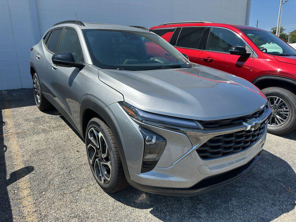new 2025 Chevrolet Trax car, priced at $26,790