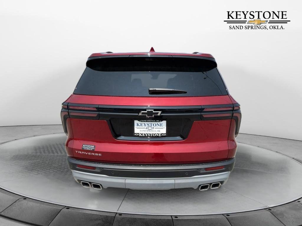 new 2026 Chevrolet Traverse car, priced at $44,710