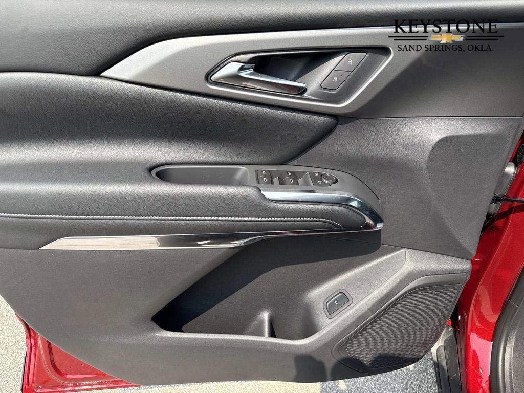 new 2026 Chevrolet Traverse car, priced at $44,710