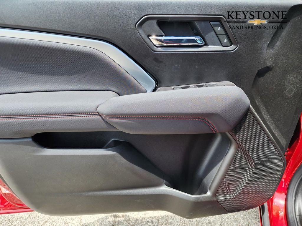 new 2025 Chevrolet Colorado car, priced at $42,980
