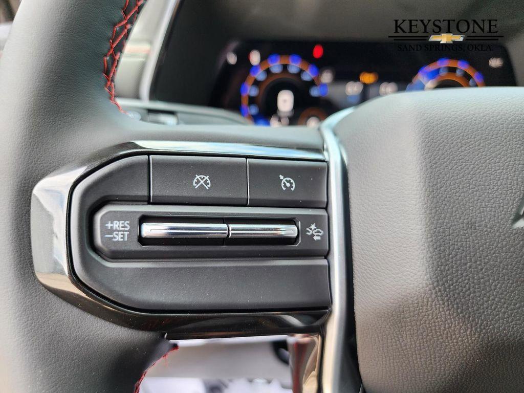 new 2025 Chevrolet Colorado car, priced at $42,980