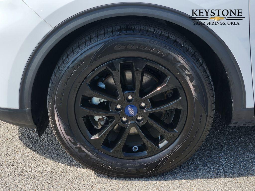 used 2022 Ford Escape car, priced at $21,250