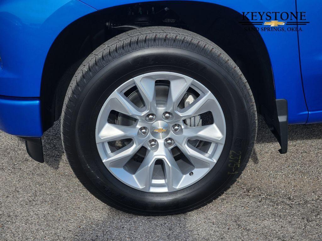 new 2026 Chevrolet Silverado 1500 car, priced at $43,575