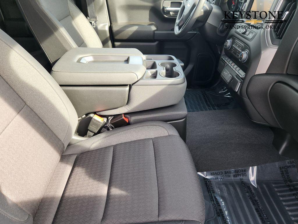 new 2026 Chevrolet Silverado 1500 car, priced at $43,575