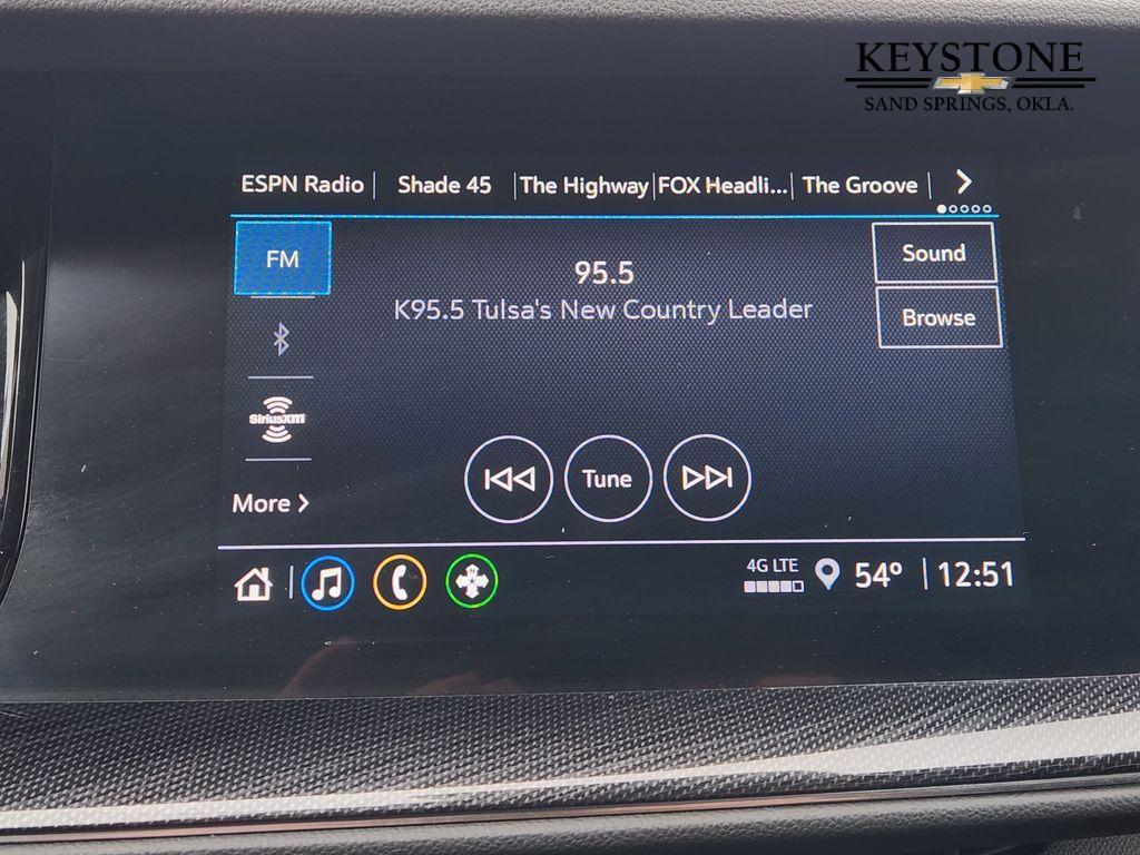 used 2023 Buick Envision car, priced at $23,000