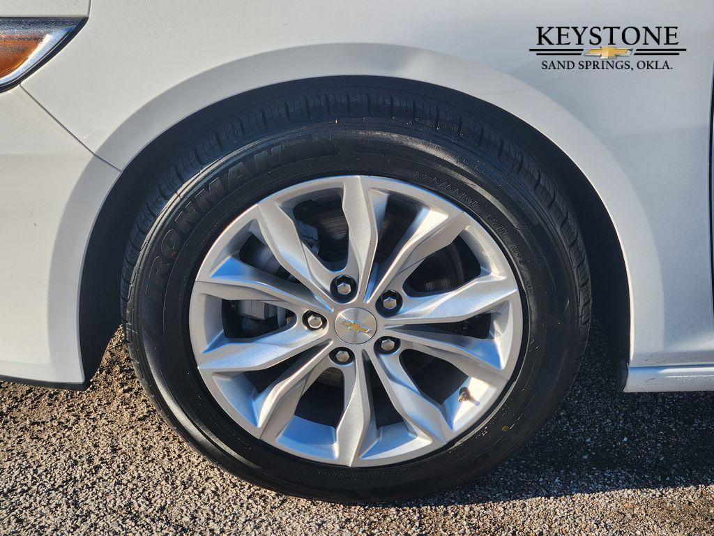 used 2024 Chevrolet Malibu car, priced at $20,500