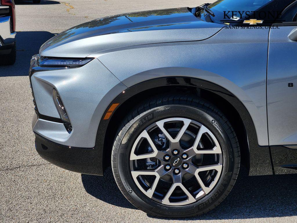 new 2025 Chevrolet Blazer car, priced at $46,980