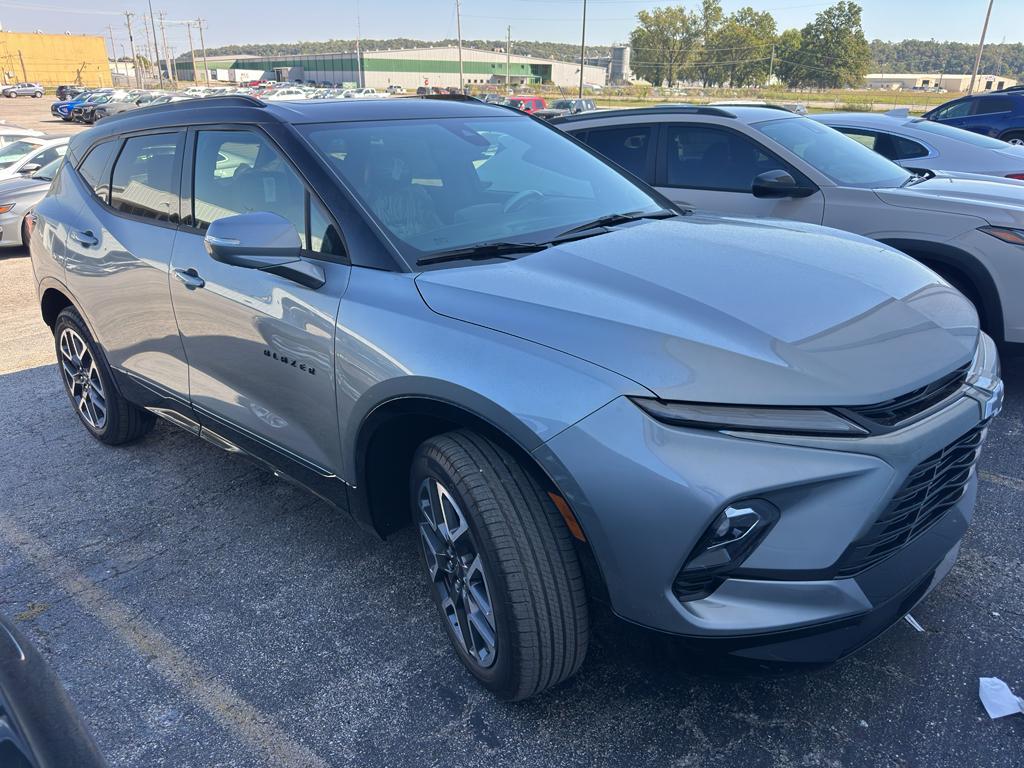 new 2025 Chevrolet Blazer car, priced at $46,980