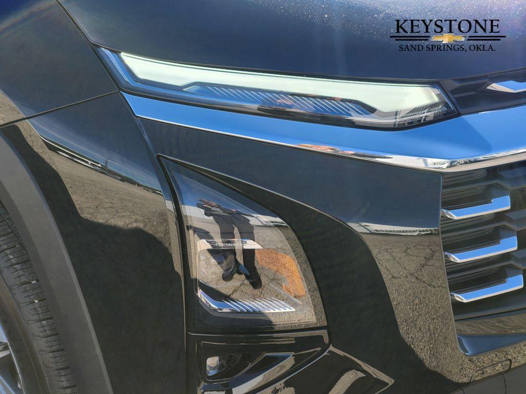 new 2026 Chevrolet Equinox car, priced at $32,485