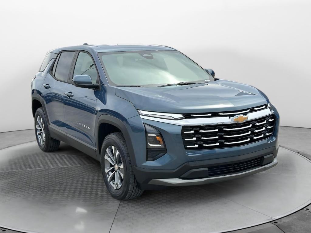 new 2025 Chevrolet Equinox car, priced at $29,495