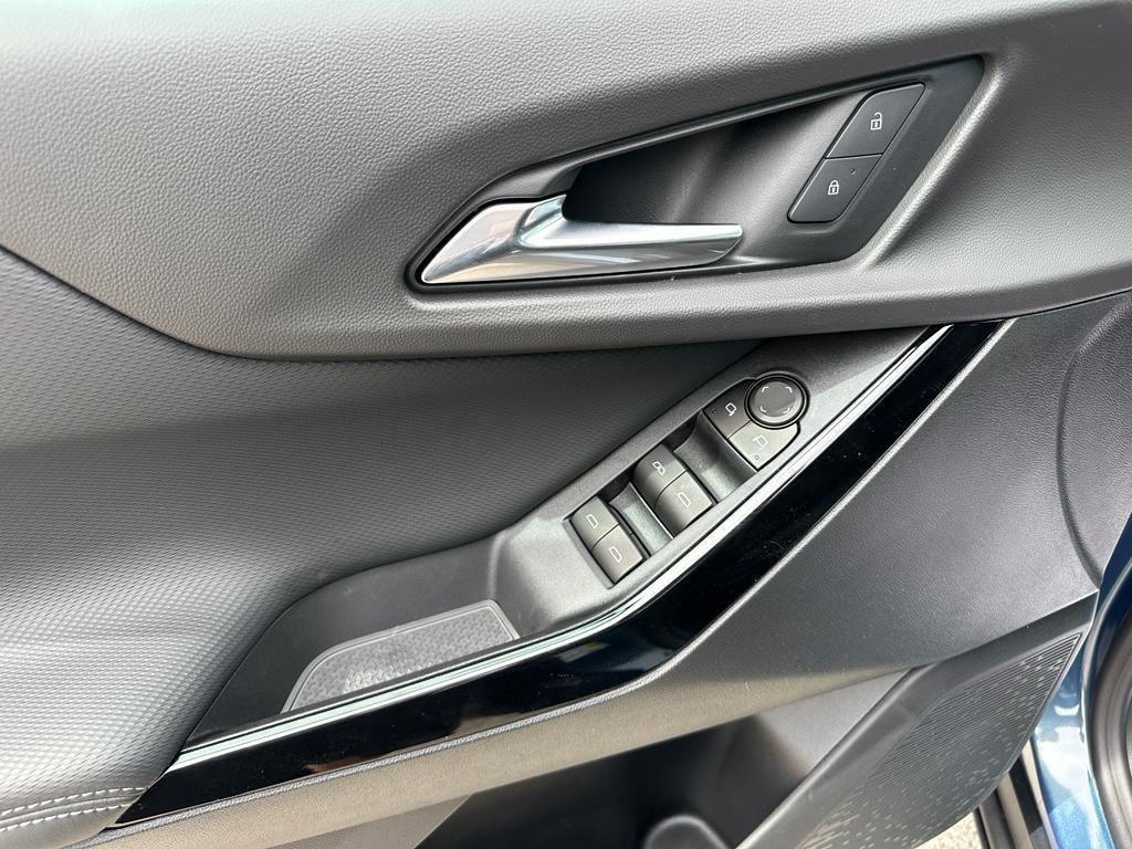 new 2025 Chevrolet Equinox car, priced at $28,980
