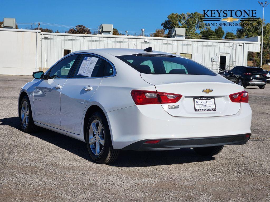 used 2022 Chevrolet Malibu car, priced at $19,115