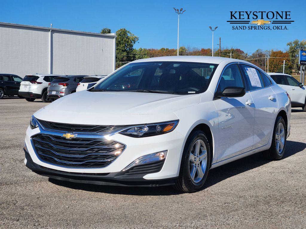 used 2022 Chevrolet Malibu car, priced at $19,115