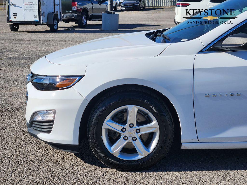 used 2022 Chevrolet Malibu car, priced at $19,115