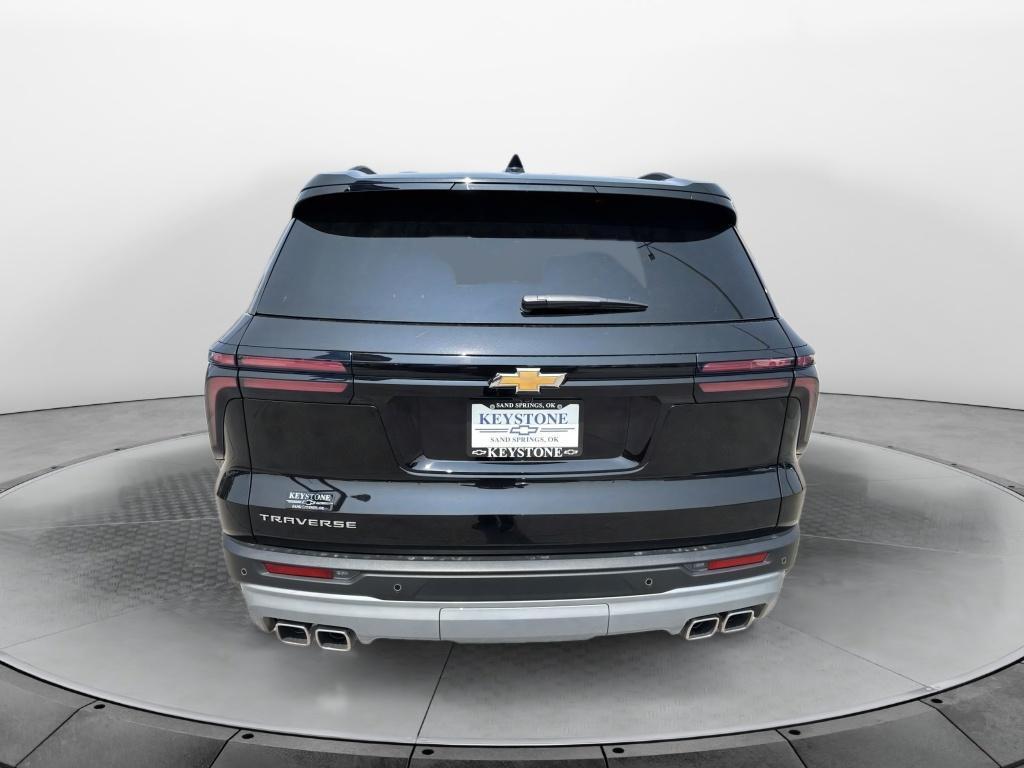 new 2026 Chevrolet Traverse car, priced at $42,695