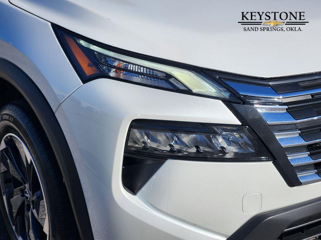 used 2024 Nissan Rogue car, priced at $22,550