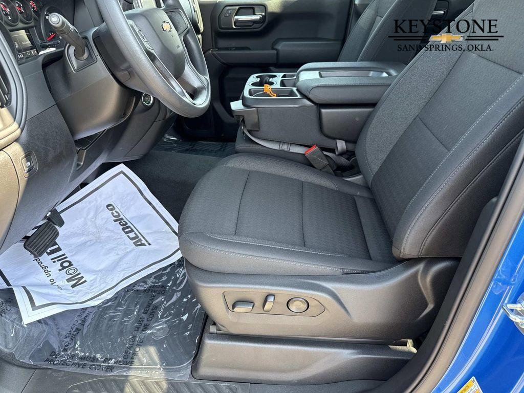 new 2026 Chevrolet Silverado 1500 car, priced at $43,040