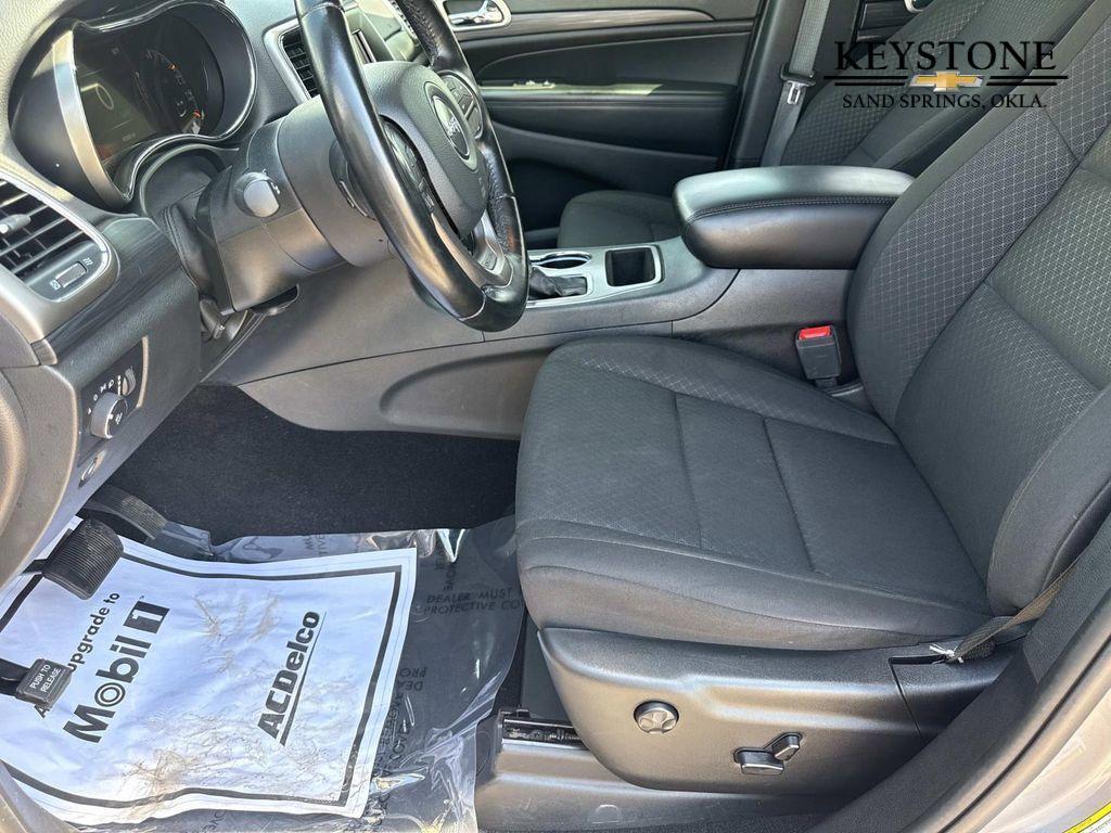 used 2021 Jeep Grand Cherokee car, priced at $22,500