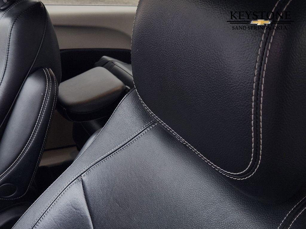 used 2022 Chrysler Pacifica Hybrid car, priced at $23,750