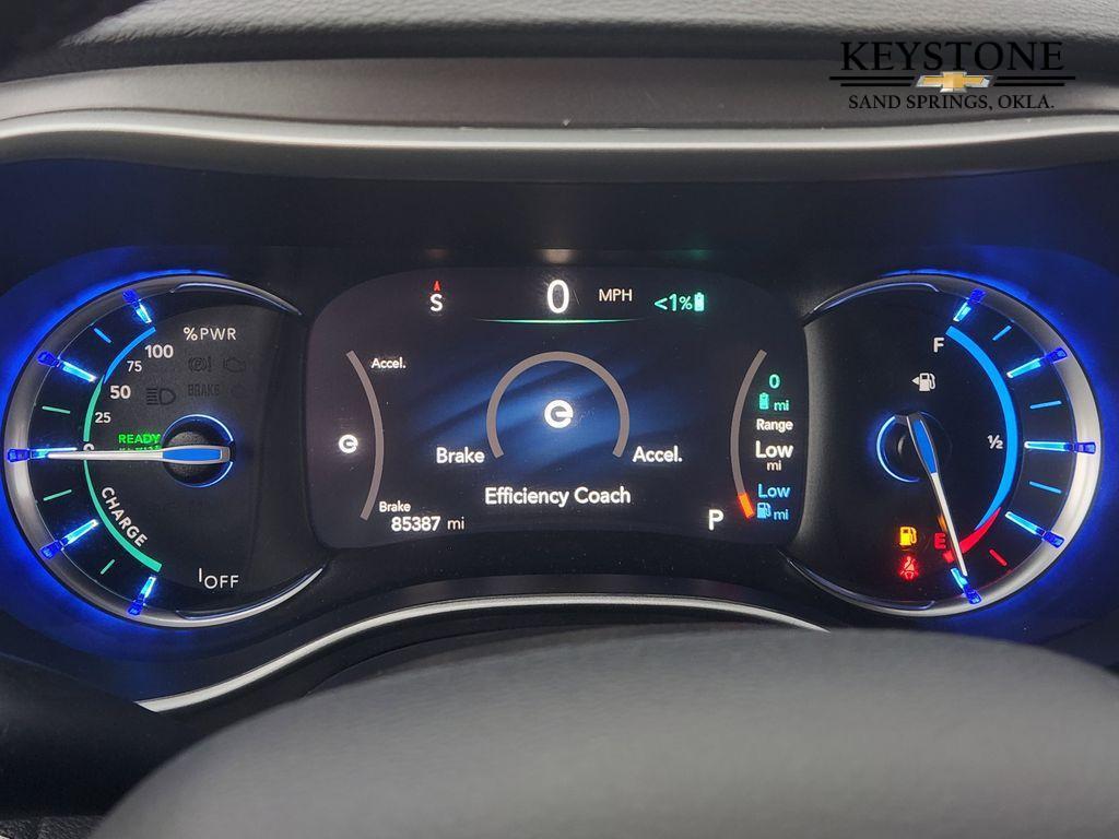 used 2022 Chrysler Pacifica Hybrid car, priced at $23,750