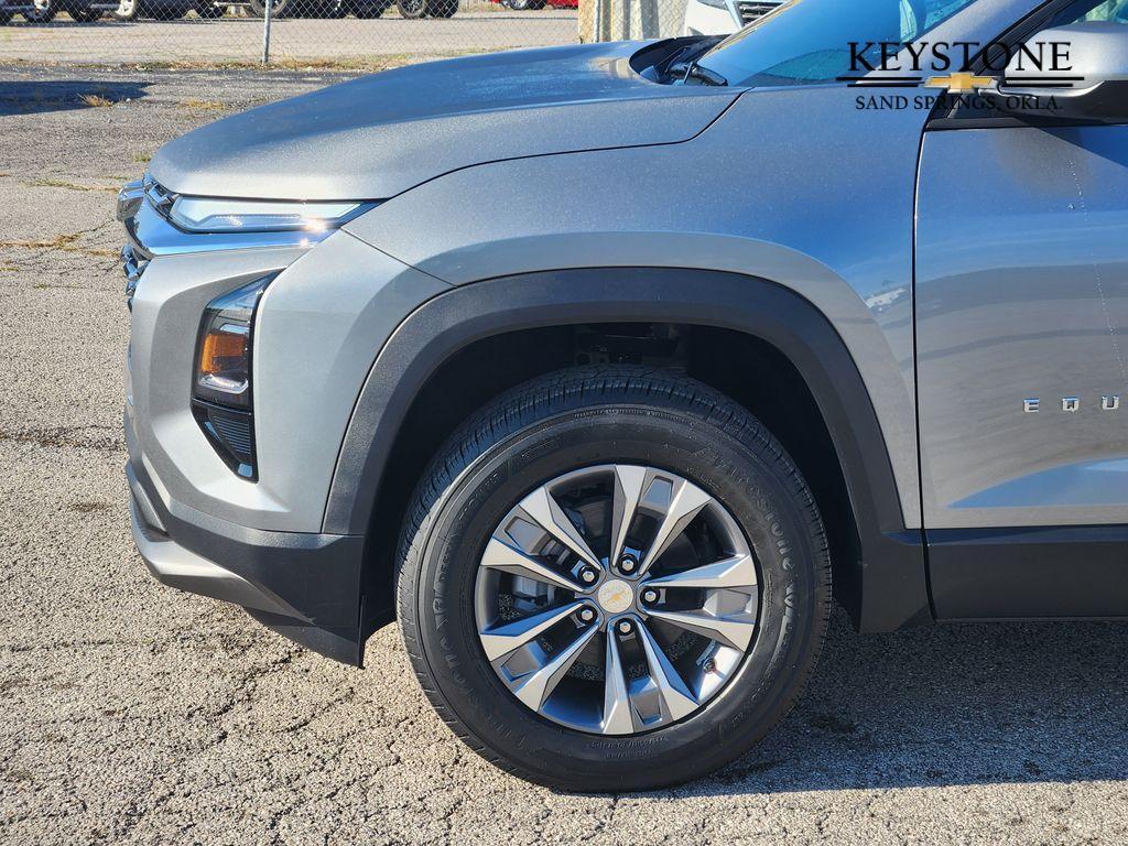 new 2026 Chevrolet Equinox car, priced at $32,045