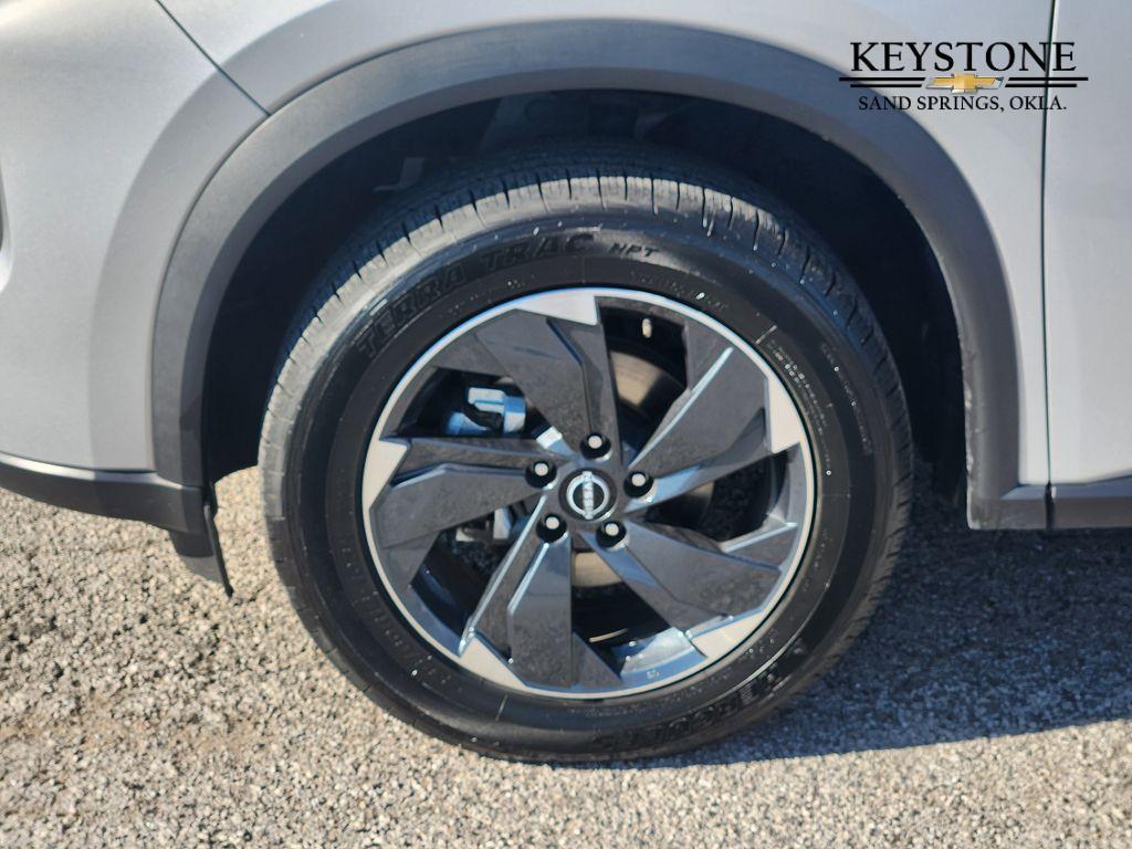 used 2024 Nissan Rogue car, priced at $23,000