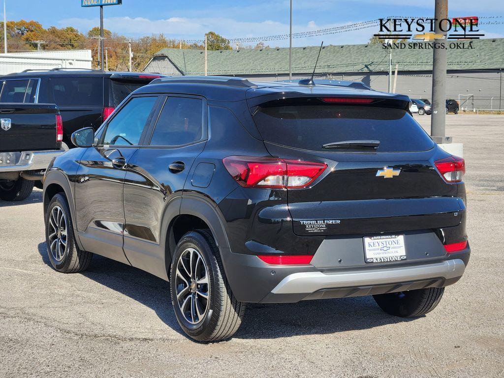 new 2026 Chevrolet TrailBlazer car, priced at $27,540