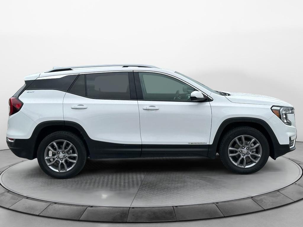 used 2024 GMC Terrain car, priced at $27,235