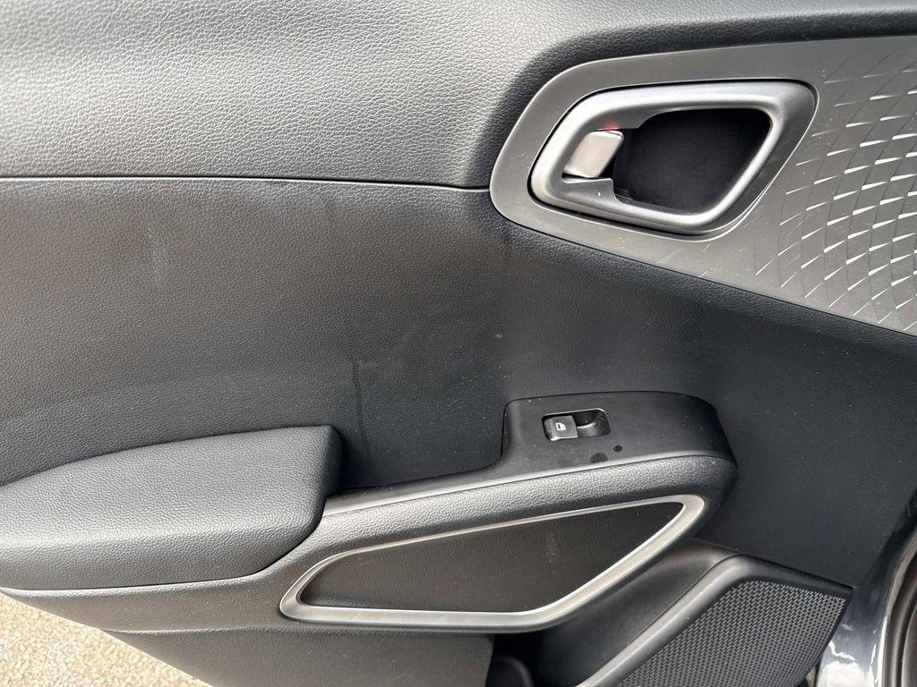 used 2024 Kia Soul car, priced at $17,996