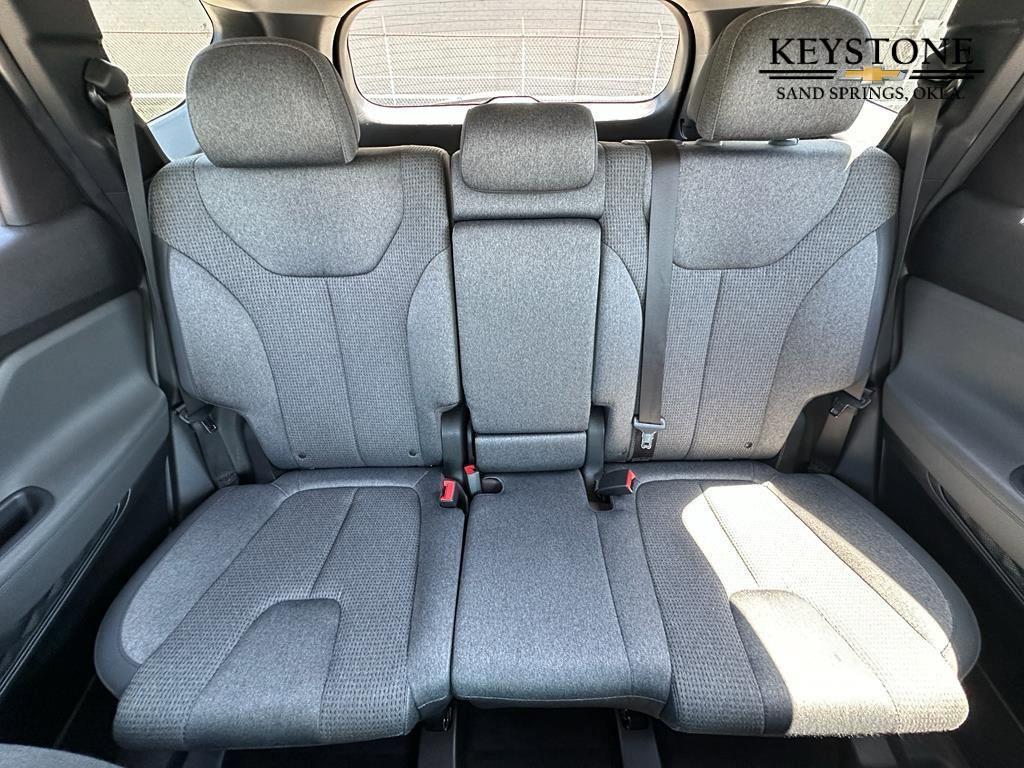 used 2023 Hyundai Santa Fe car, priced at $20,910