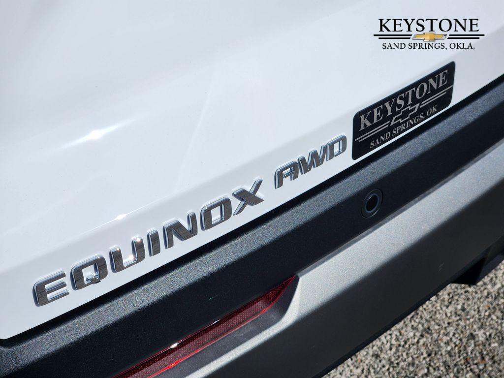 new 2026 Chevrolet Equinox car, priced at $33,060