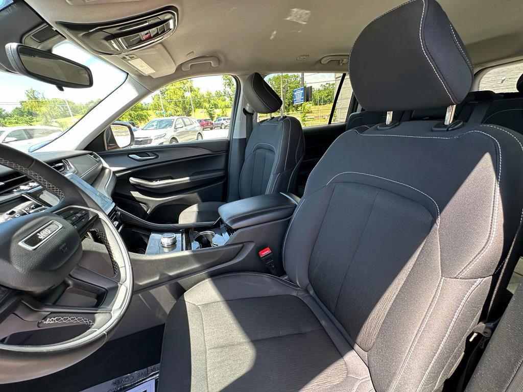used 2023 Jeep Grand Cherokee L car, priced at $25,986