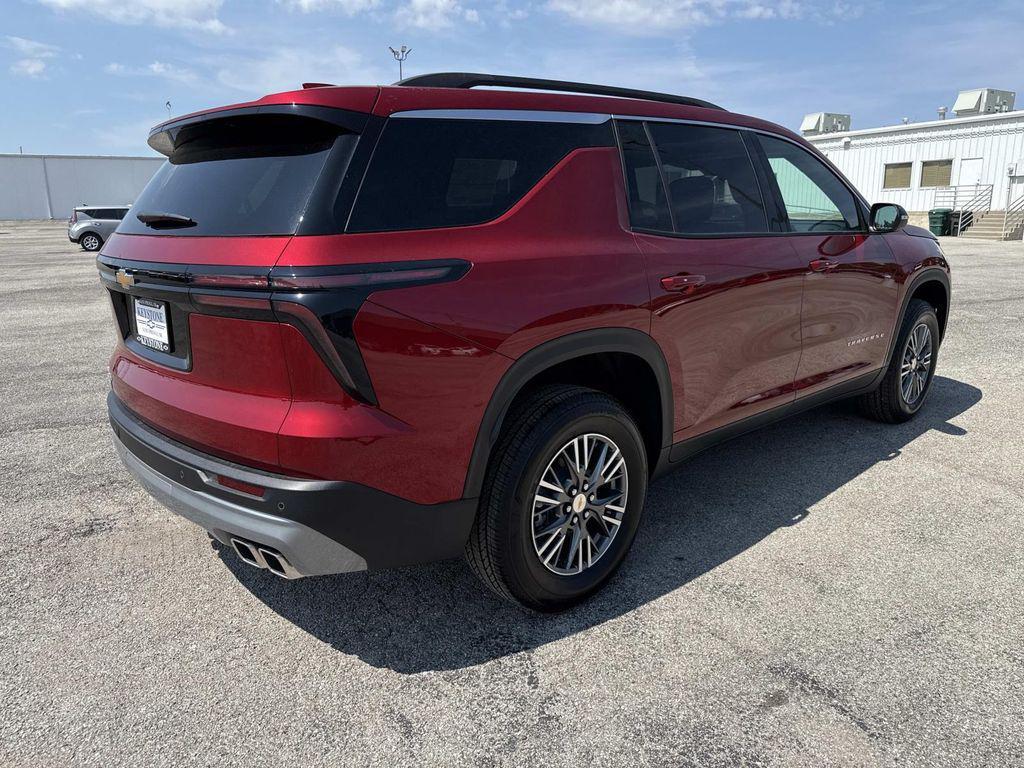 new 2026 Chevrolet Traverse car, priced at $44,190