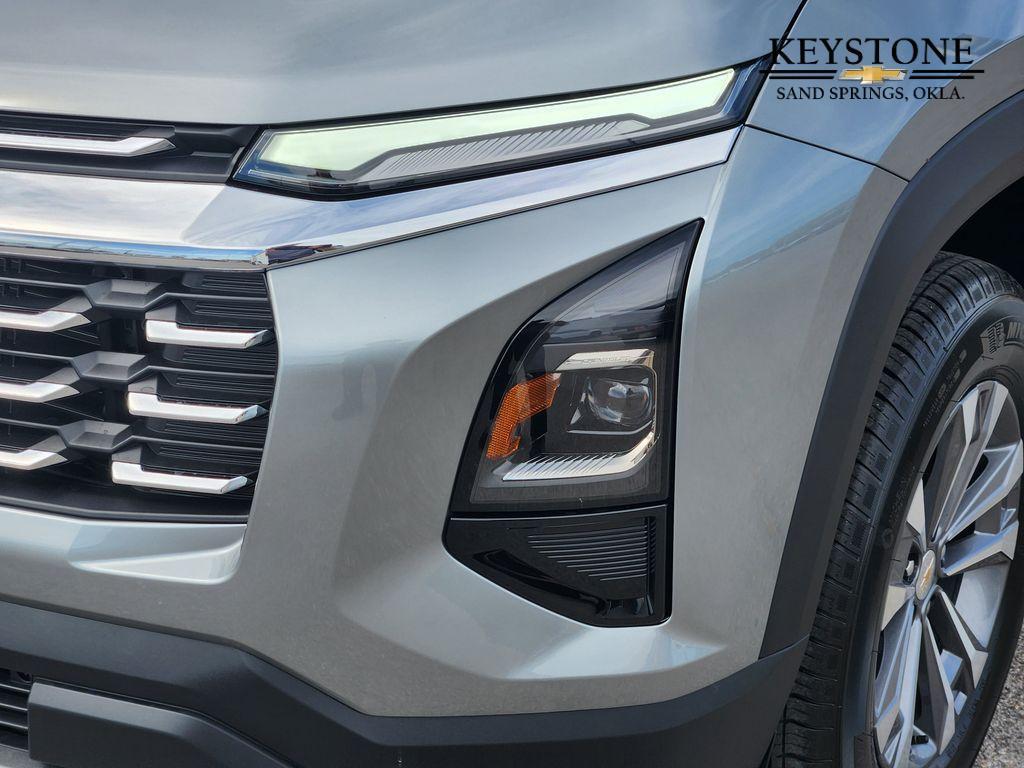 new 2026 Chevrolet Equinox car, priced at $31,995