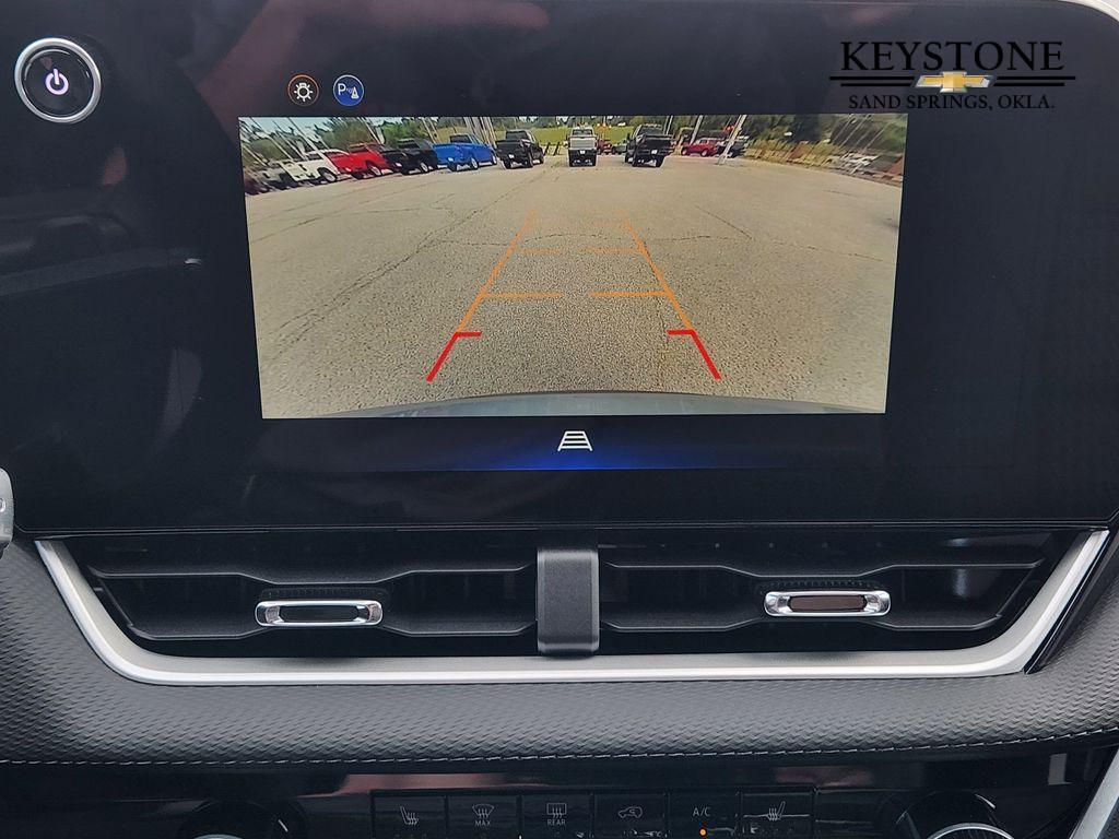 new 2026 Chevrolet Equinox car, priced at $31,995