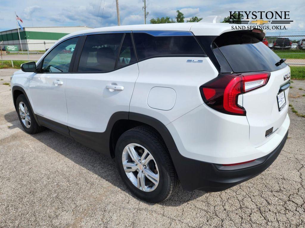 used 2024 GMC Terrain car, priced at $23,100