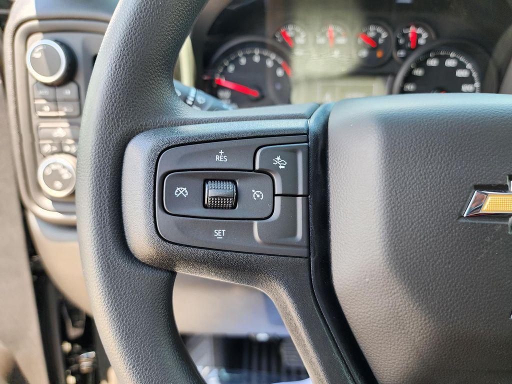 new 2025 Chevrolet Silverado 1500 car, priced at $48,960