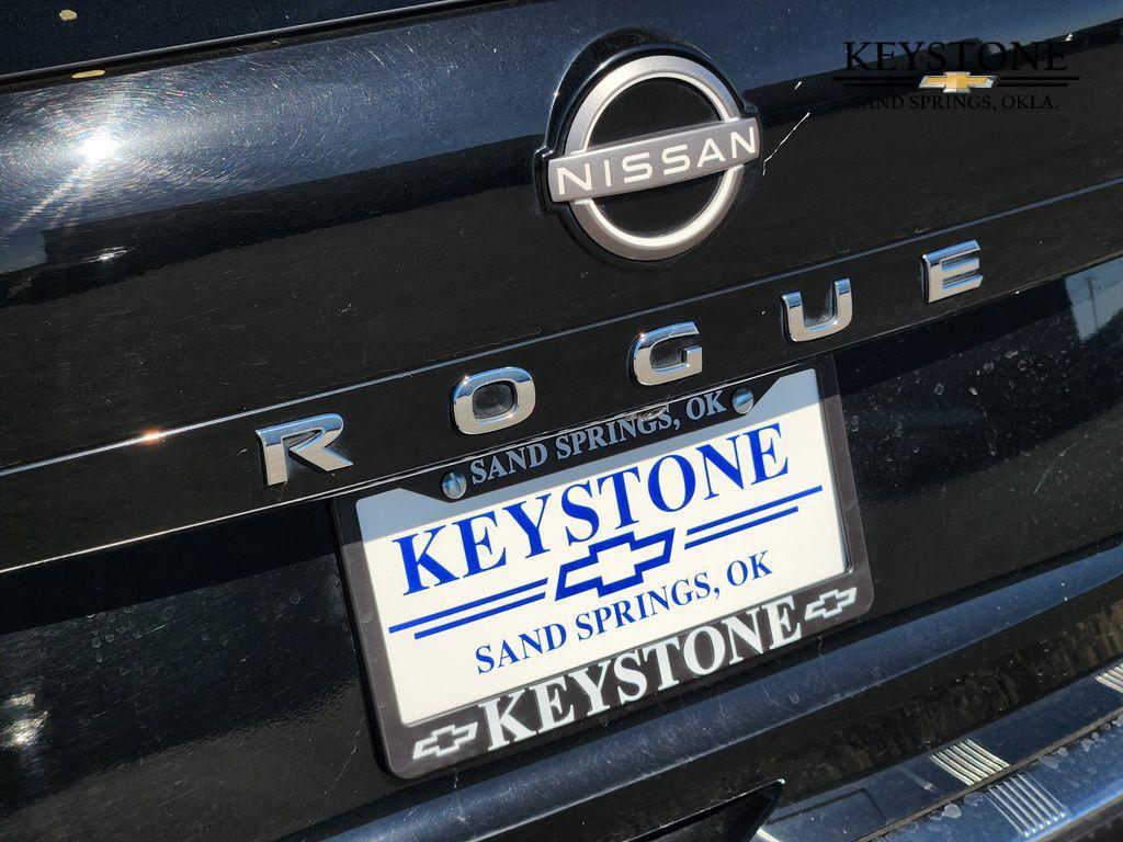 used 2023 Nissan Rogue car, priced at $21,500