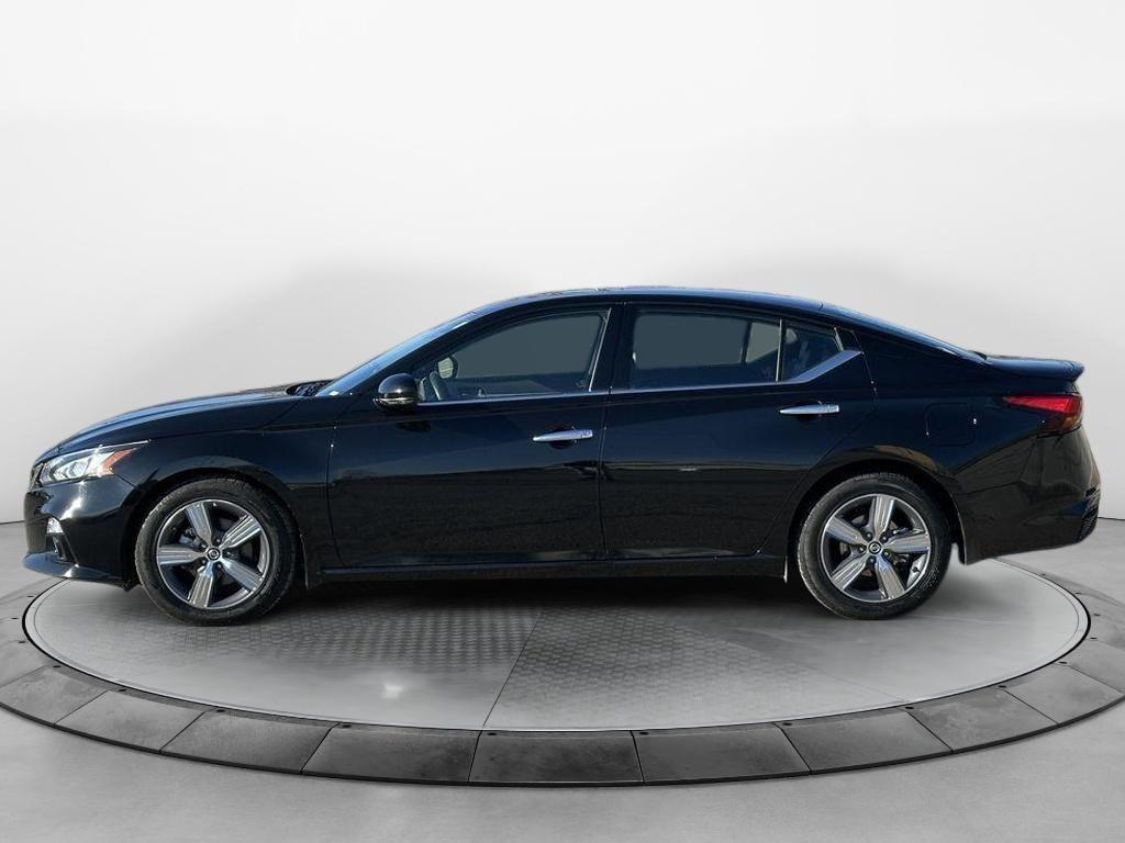 used 2022 Nissan Altima car, priced at $21,500