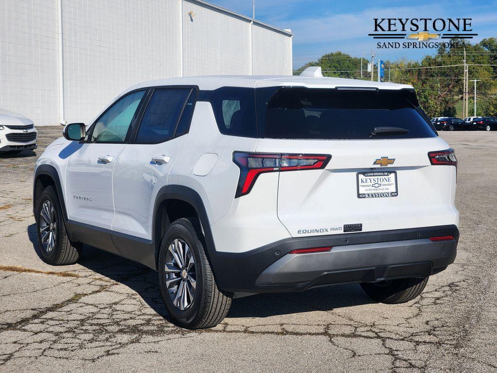 new 2026 Chevrolet Equinox car, priced at $31,995
