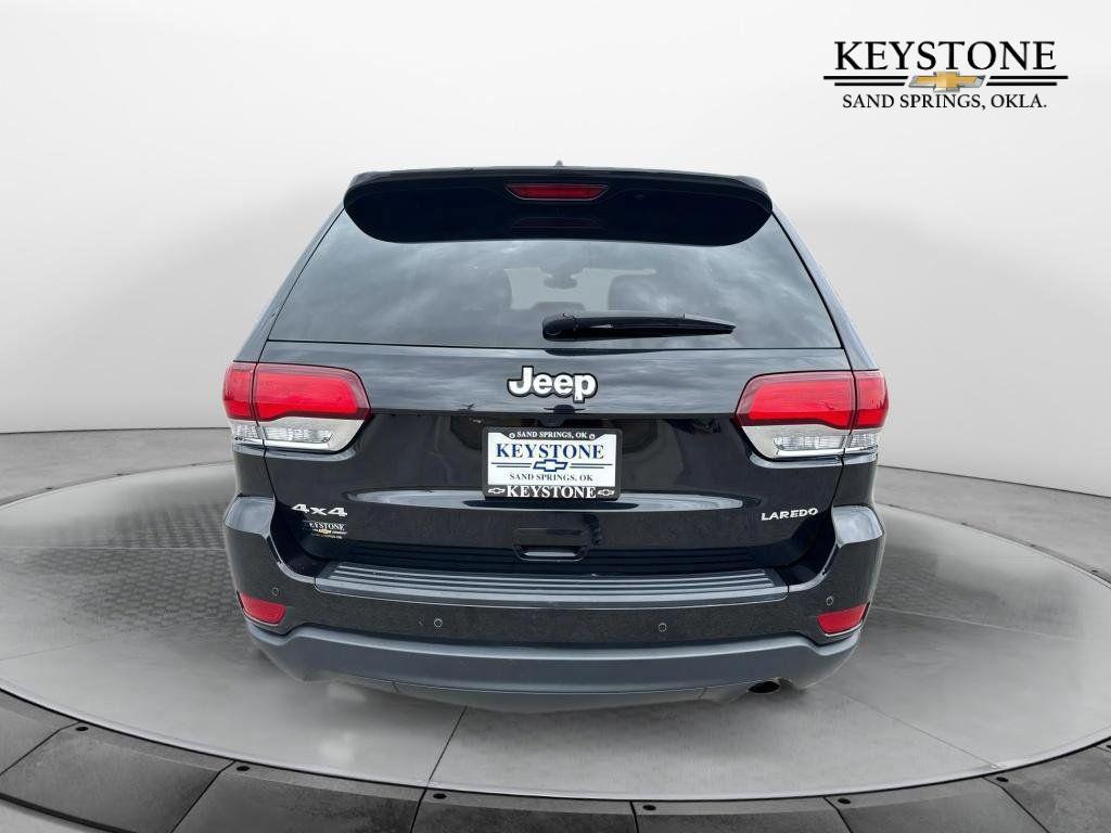 used 2022 Jeep Grand Cherokee car, priced at $23,870