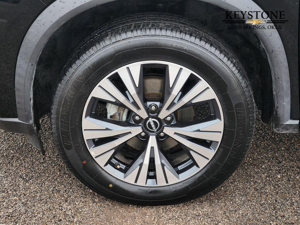 used 2023 Nissan Rogue car, priced at $22,500