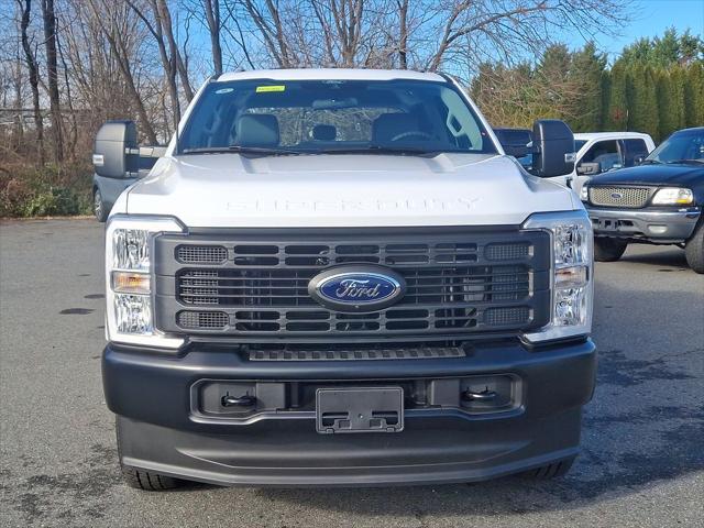 new 2025 Ford F-350 car, priced at $61,635