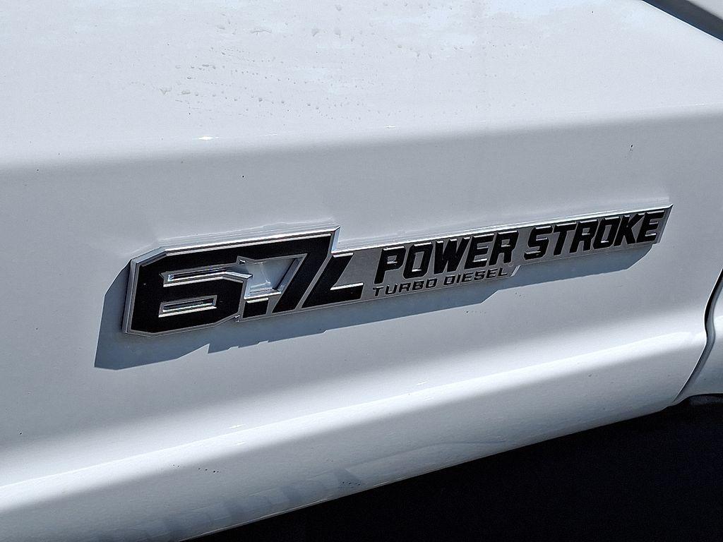 new 2025 Ford F-350 car, priced at $68,500