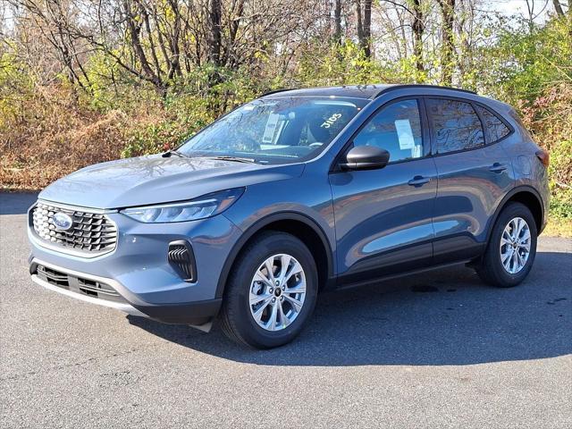 new 2025 Ford Escape car, priced at $37,010