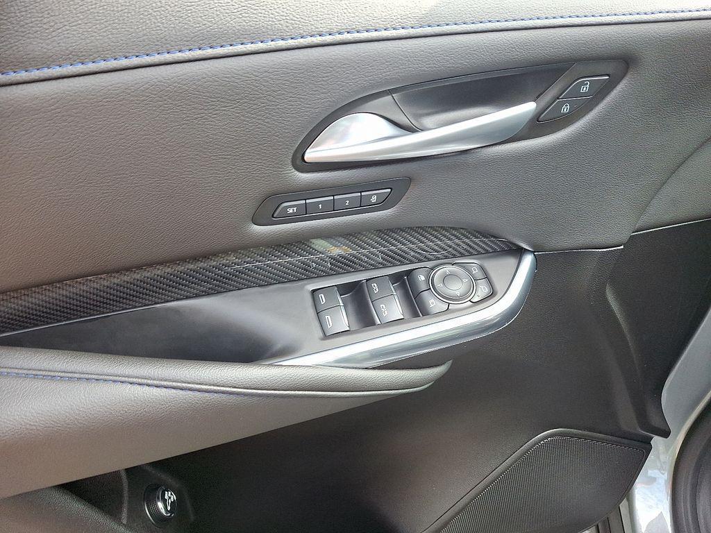 used 2024 Cadillac XT4 car, priced at $36,500