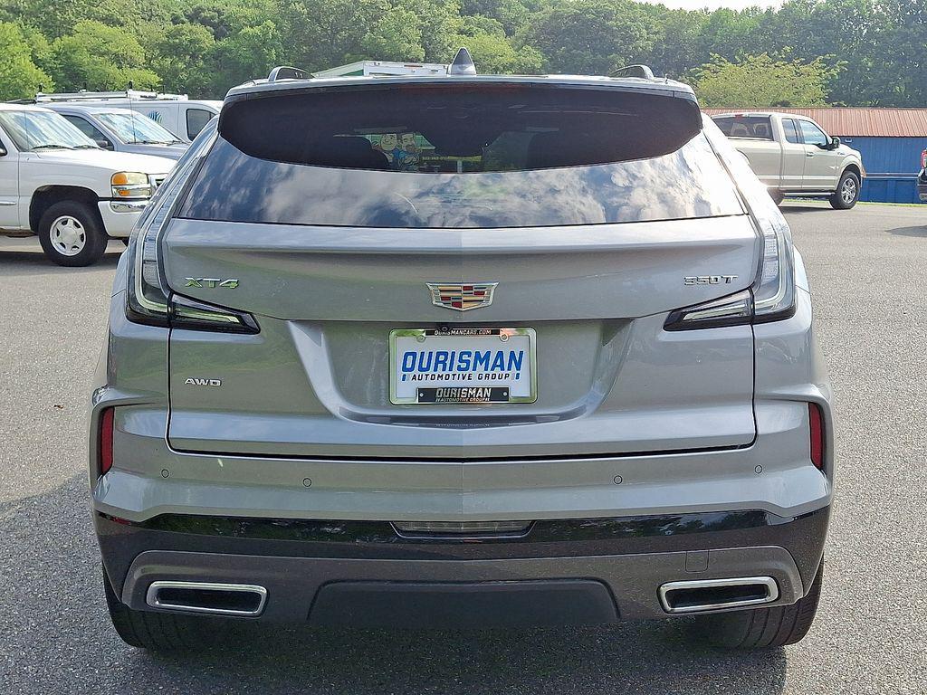 used 2024 Cadillac XT4 car, priced at $36,500