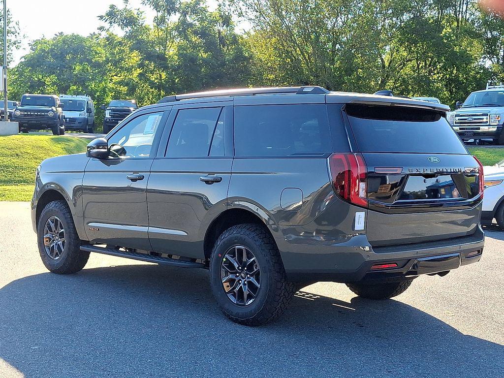 new 2025 Ford Expedition car, priced at $84,590