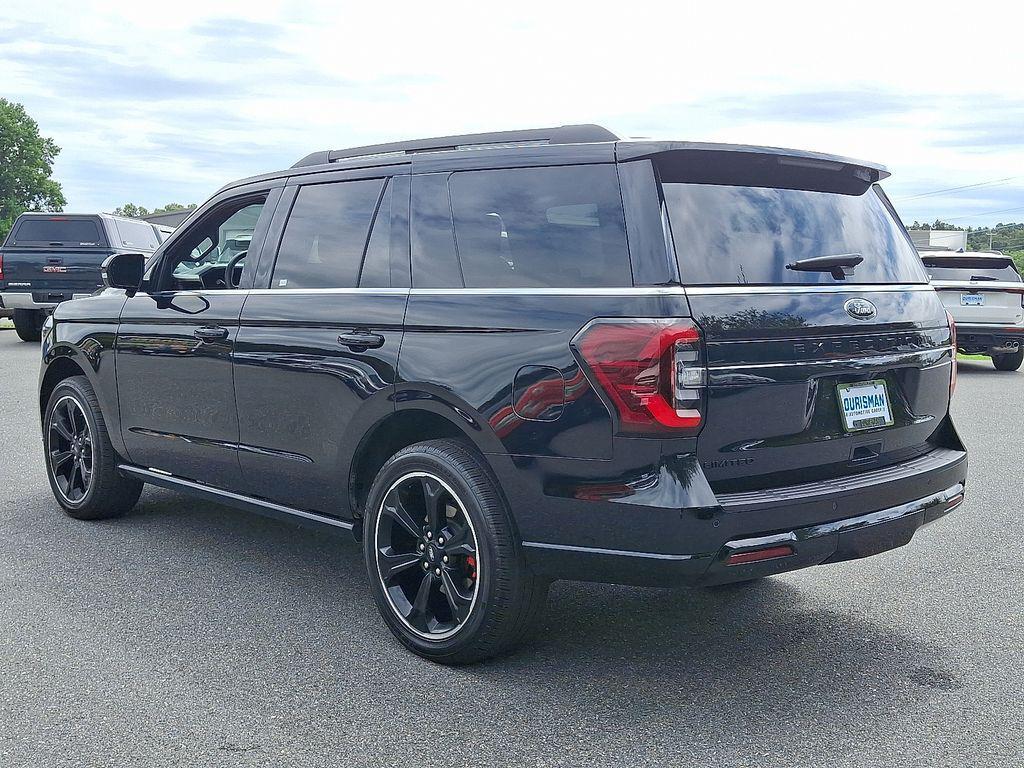 used 2024 Ford Expedition car, priced at $64,000