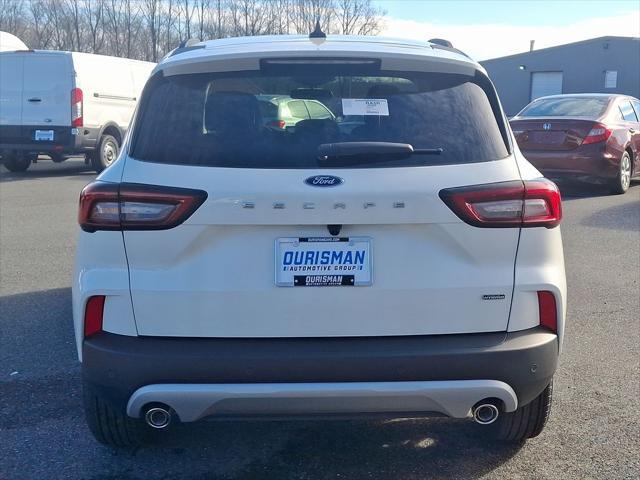 new 2025 Ford Escape car, priced at $38,685